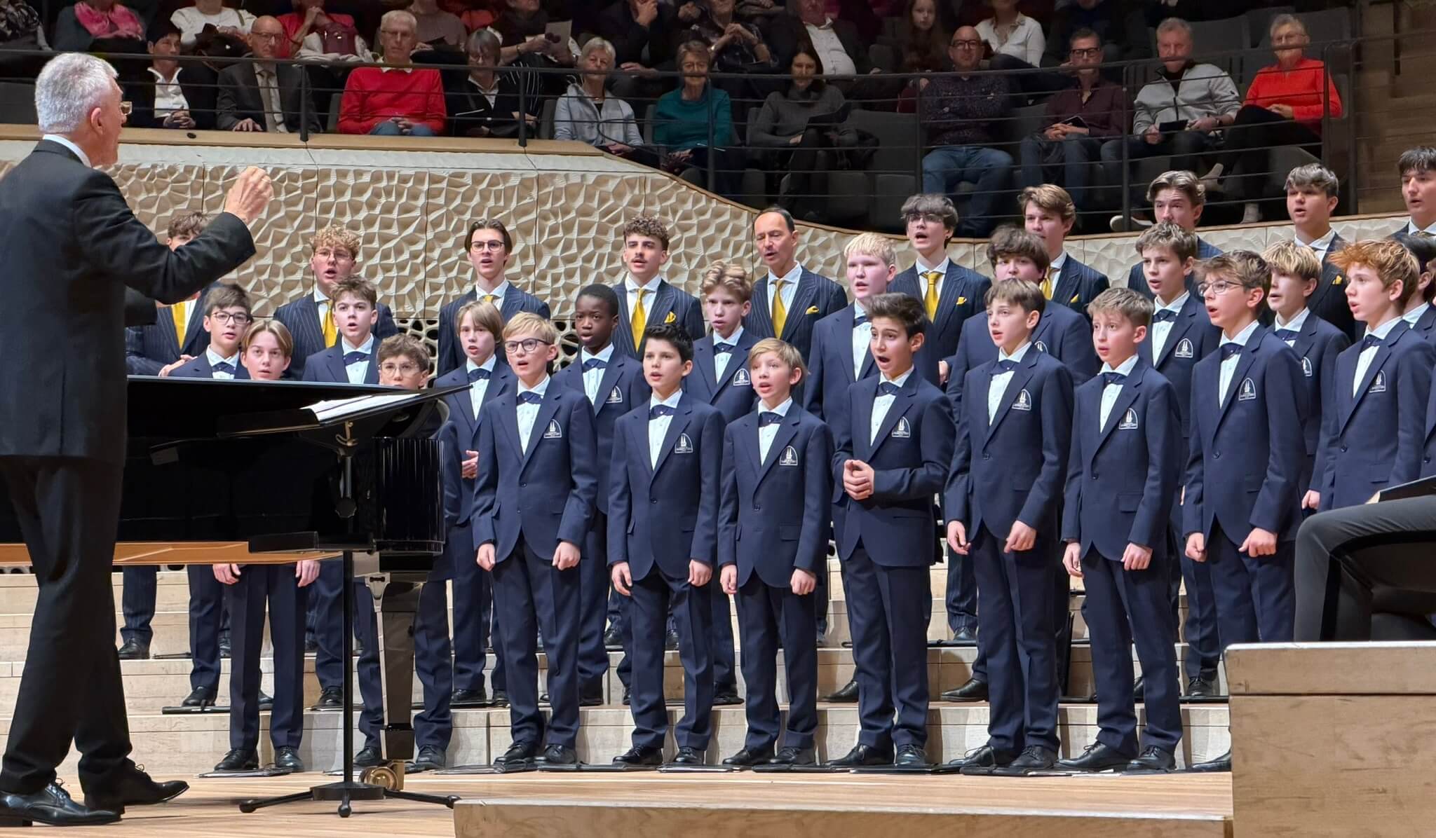 Ein Wiesbadener auf großer Bühne – Lutz Schwind singt bei den Regensburger Domspatzen