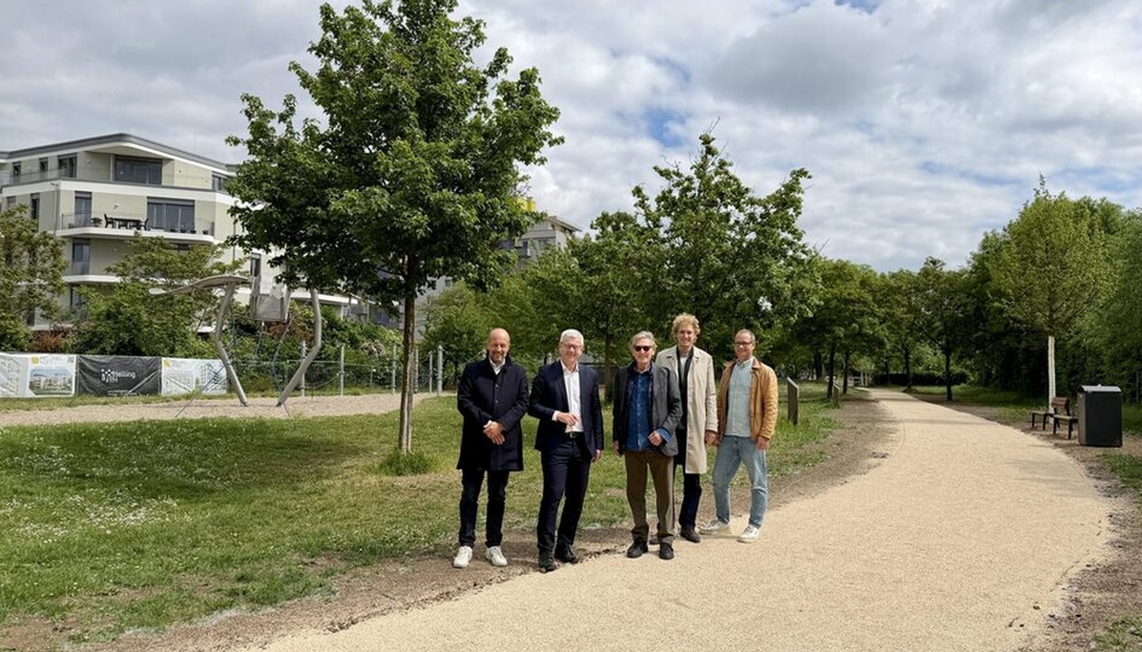 Neue Fuß und Radwege in Kastel verbinden Helling Höfe direkt mit dem Rhein