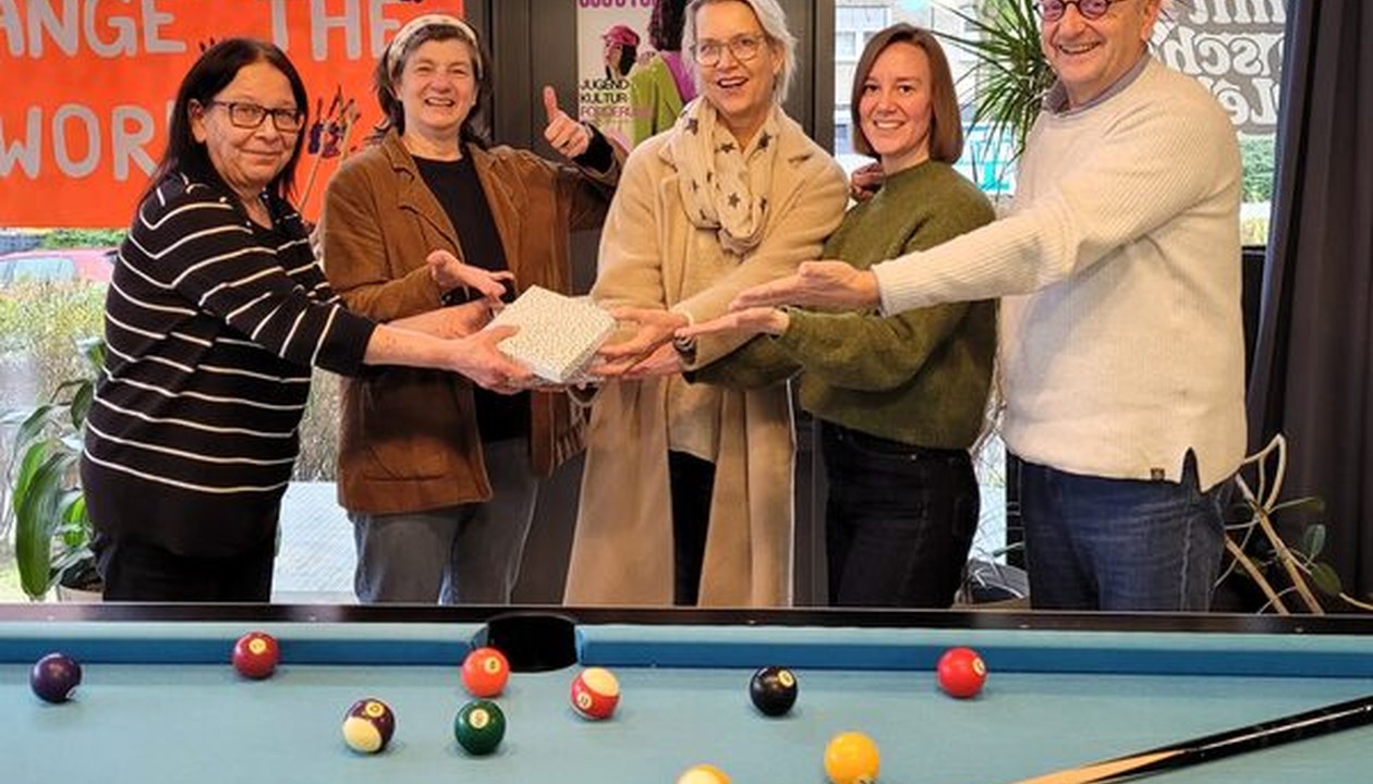 Stadtteilfest im Schelmengraben sammelt 1.752 Euro für Kinder- und Jugendtelefon