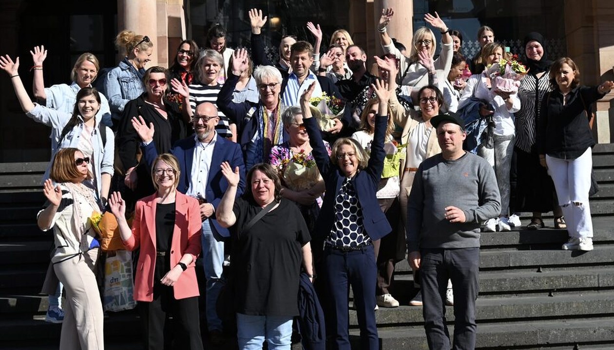 Zehn Wiesbadener Kitas für Ernährungskonzepte der DGE ausgezeichnet